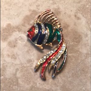 Little FISH VINTAGE brooch